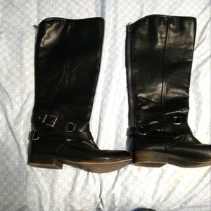 Women's 11M black tall boots